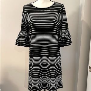 Max Studio Black & White Bell Sleeve Dress
